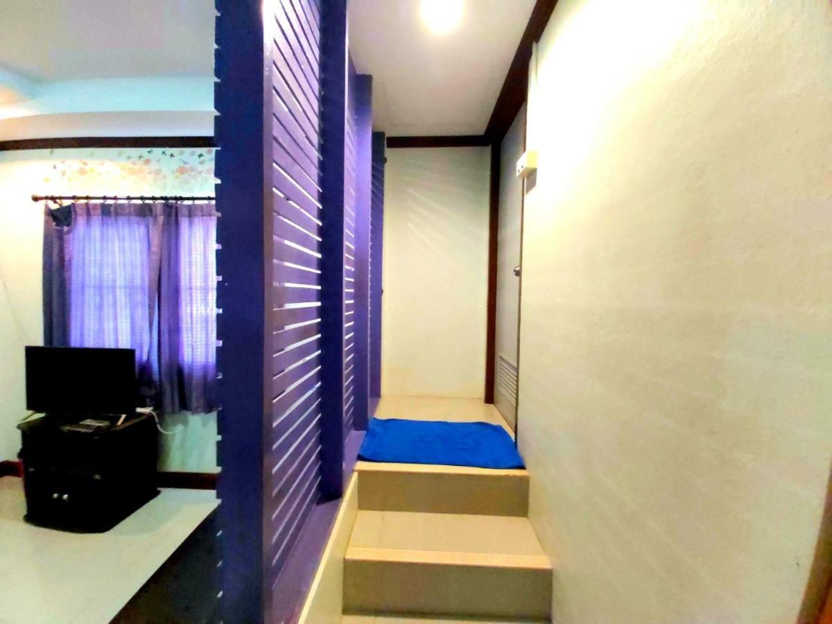 Wilailak Bungalow @ Koh Srichang Ко Си Чанг Екстериор снимка