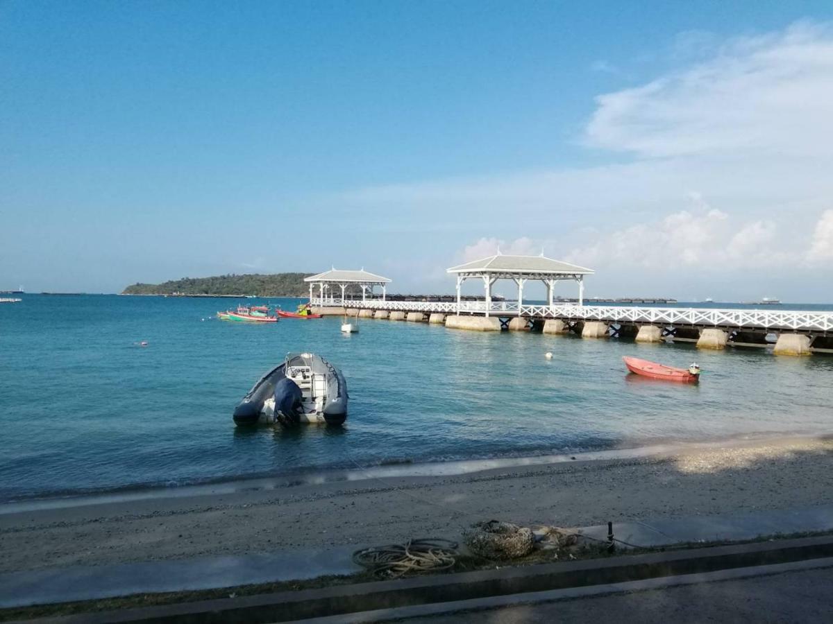Wilailak Bungalow @ Koh Srichang Ко Си Чанг Екстериор снимка