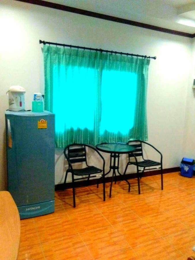 Wilailak Bungalow @ Koh Srichang Ко Си Чанг Екстериор снимка